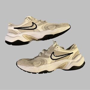 NIKE Women’s AL8 White and Black Sneakers Size 10
